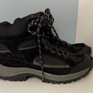 Croft & Barrow Men’s Harrison Suede Winter Hiking Black & Red Boots 8